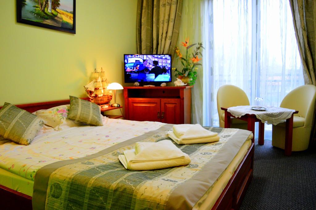 Hotel Spinaker Łeba Habitación foto